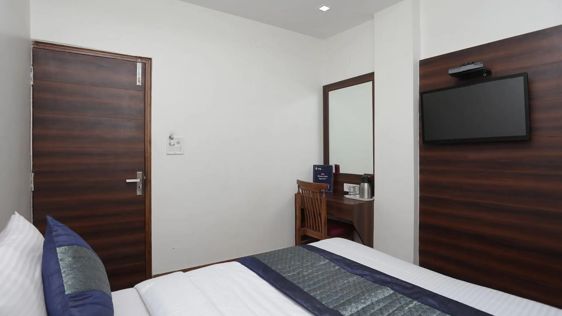 Hotel O Sun Palace Delhi  Delhi (National Capital Territory of India)